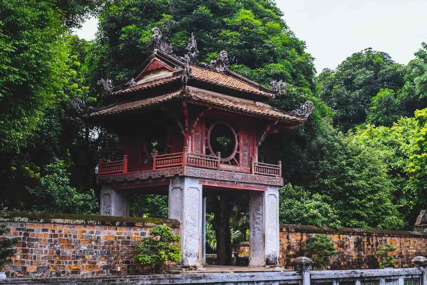 Temple of Literature - Van Mieu Quoc Tu Giam