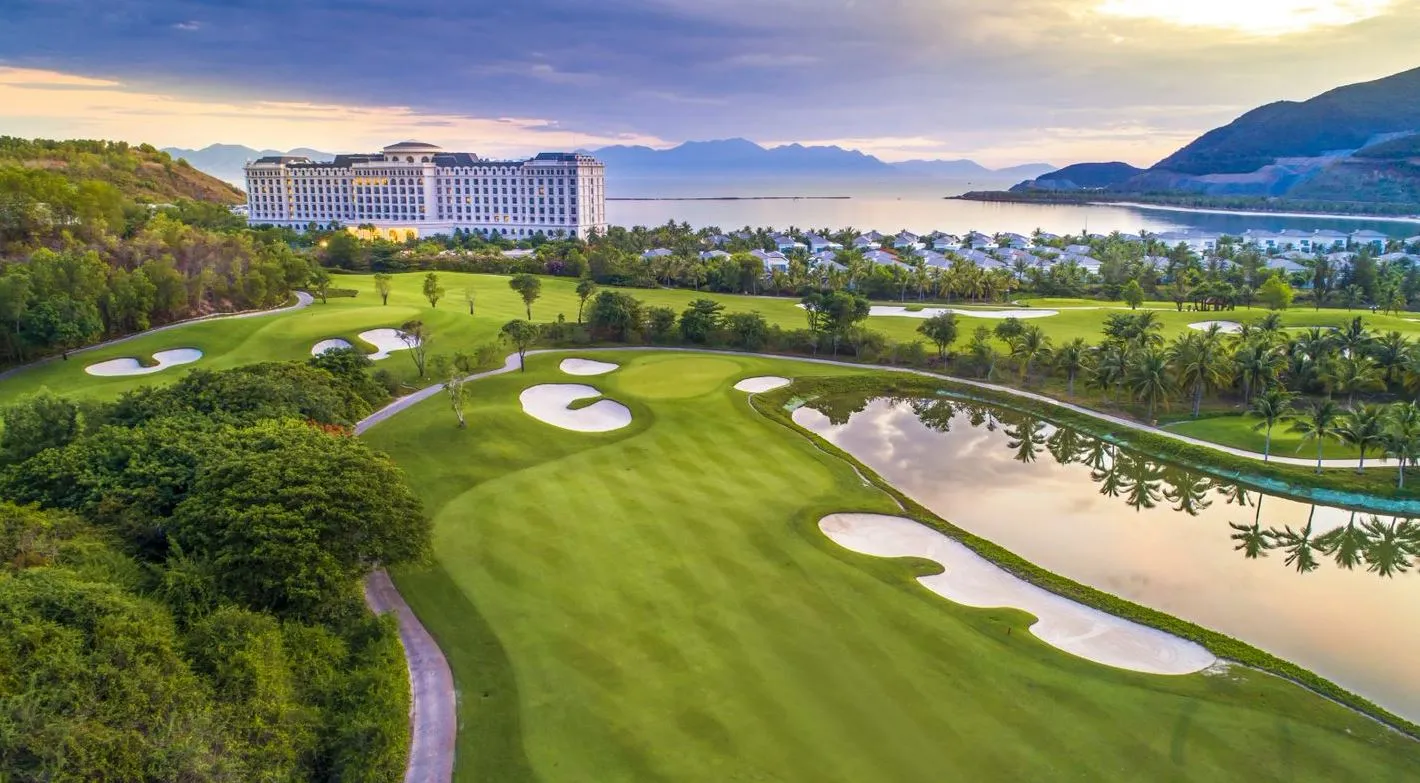 Vinpearl Golf Club | SJourney
